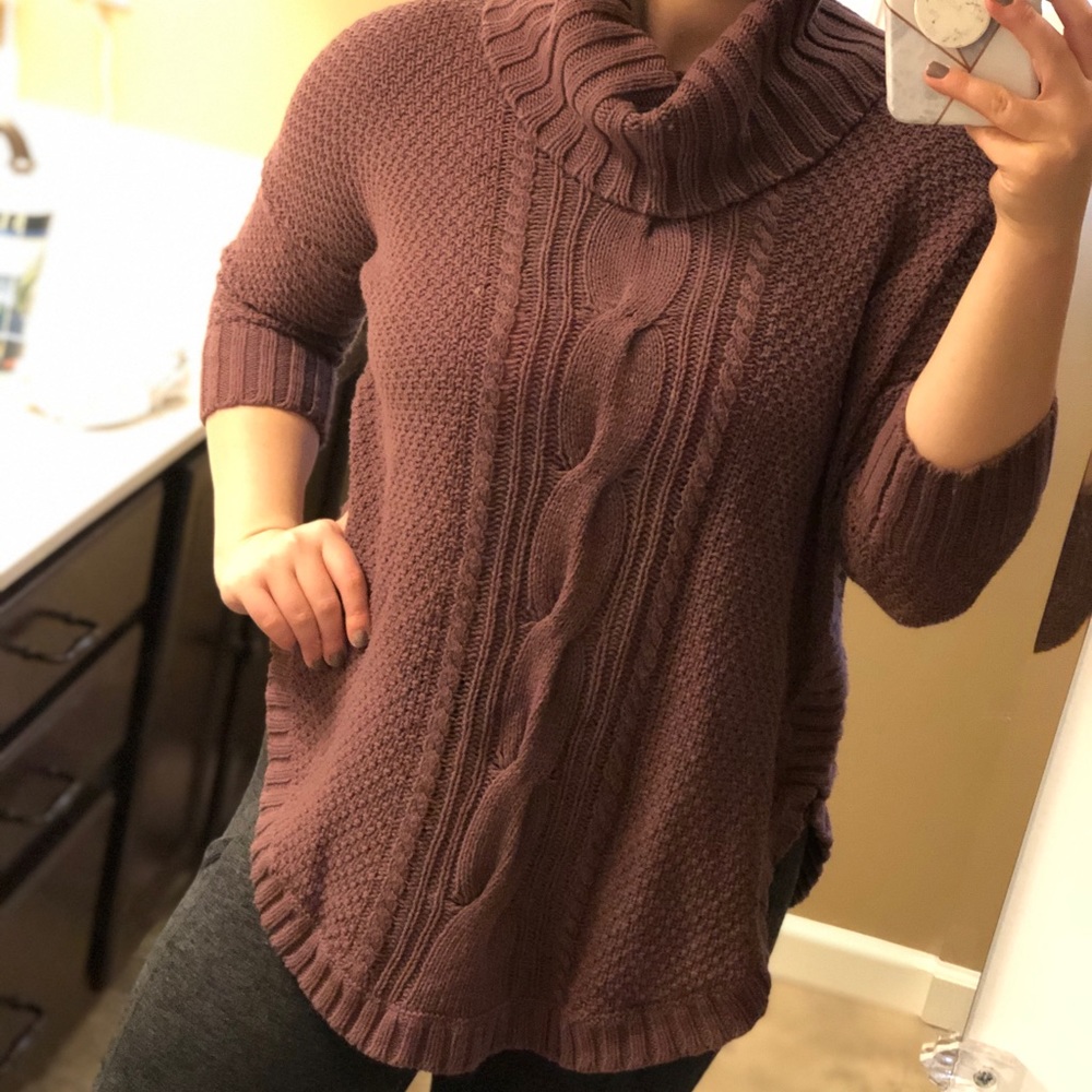Express Mauve Turtle Neck